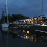 Halbinsel