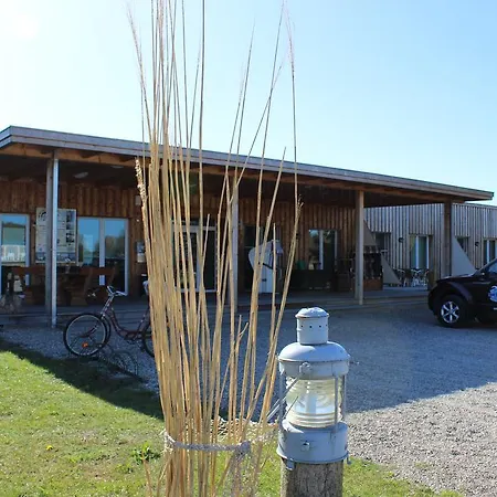 Lejlighedshotel Halbinsel 4*